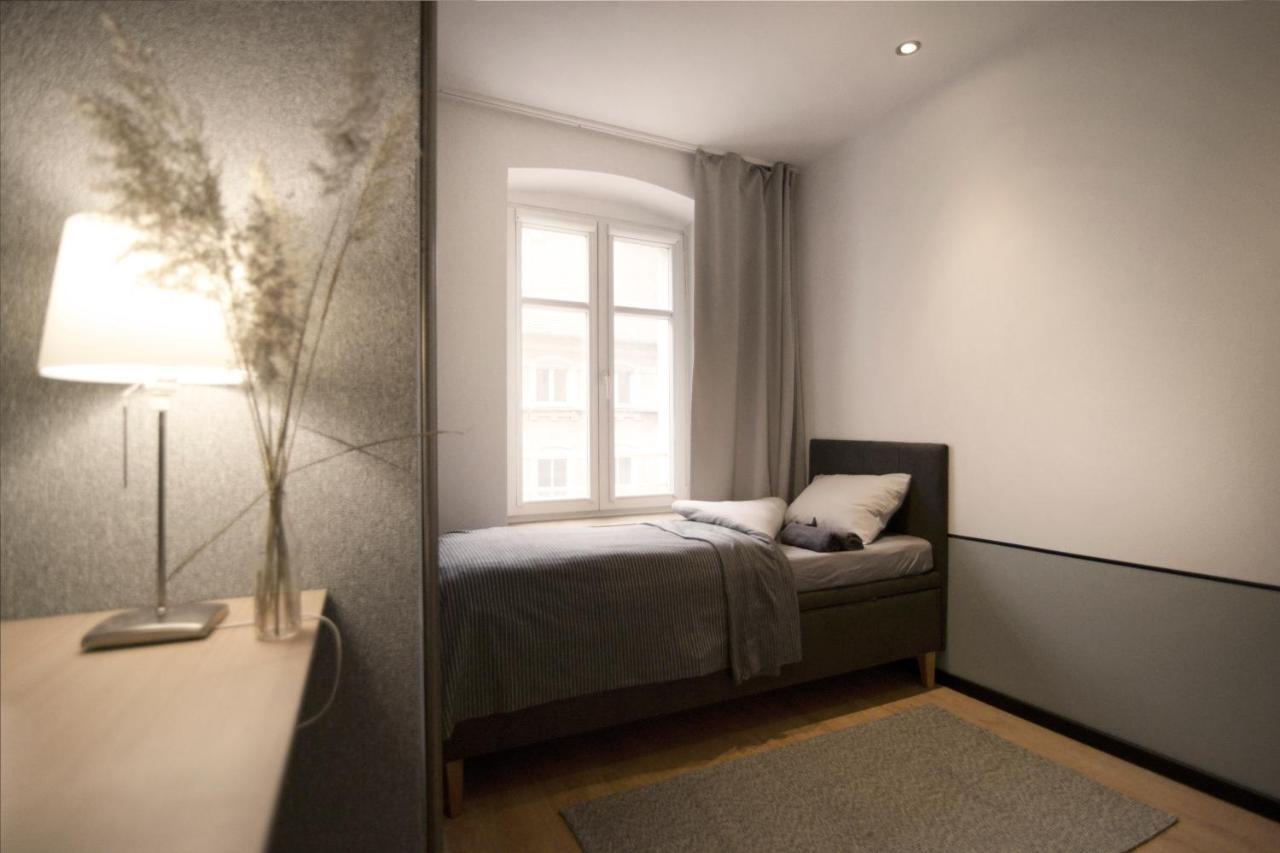 By The River And City Center - Comfortable Rooms Breslavia Esterno foto