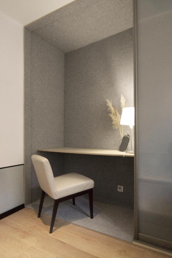 By The River And City Center - Comfortable Rooms Breslavia Esterno foto