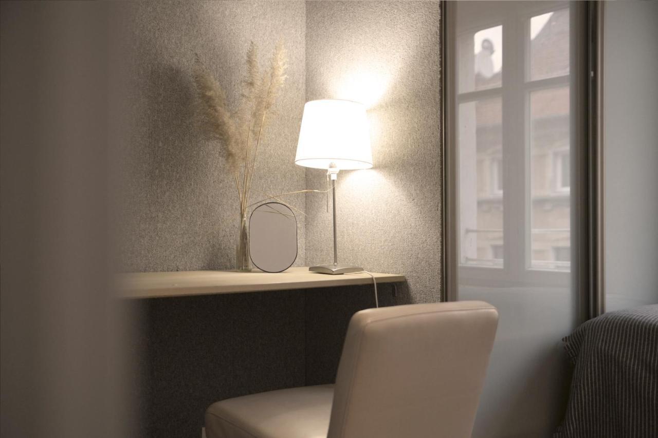 By The River And City Center - Comfortable Rooms Breslavia Esterno foto