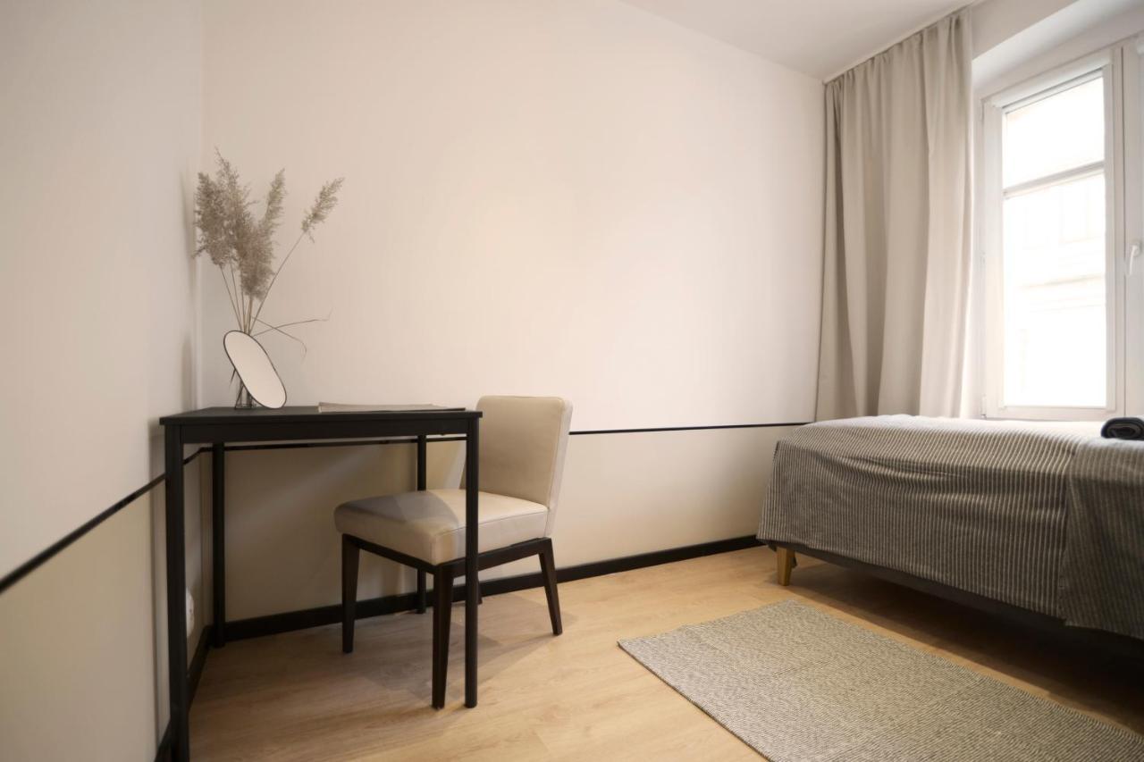 By The River And City Center - Comfortable Rooms Breslavia Esterno foto