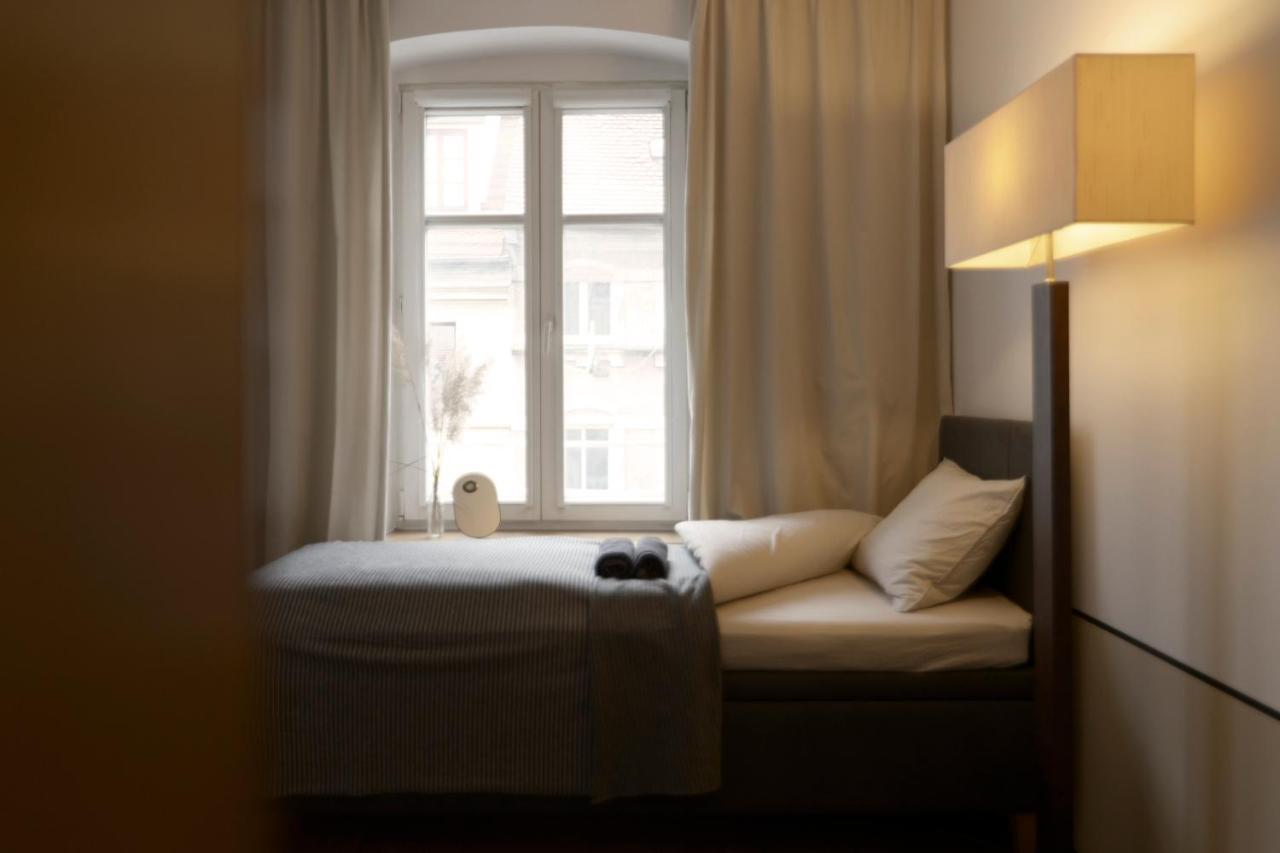 By The River And City Center - Comfortable Rooms Breslavia Esterno foto